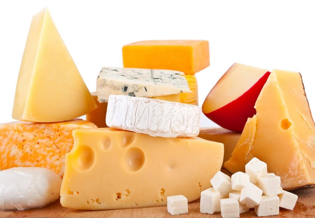 Валенсия – регион для гурманов, ещё одной гастрономической достопримечательностью валенсийской земли является сыр. В Валенсии производится более 30 видов сыра.