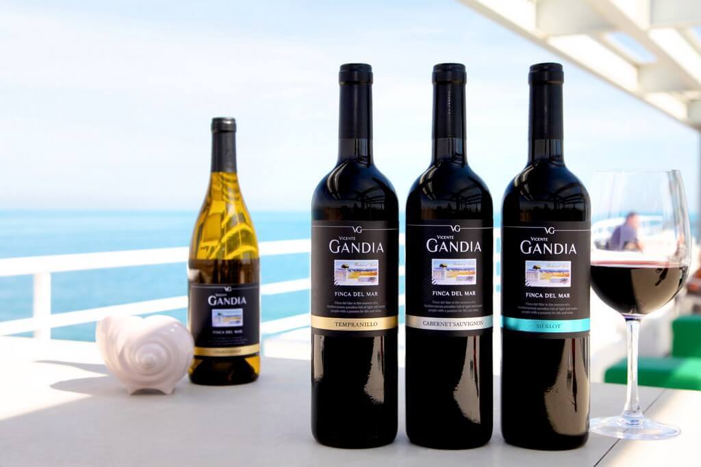 Валенсийская винодельня «Висенте Гандия» (Vicente Gandia) вошла в десятку лучших в Испании и в Топ-100 среди европейских виноделен. Лучшие вина Валенсии