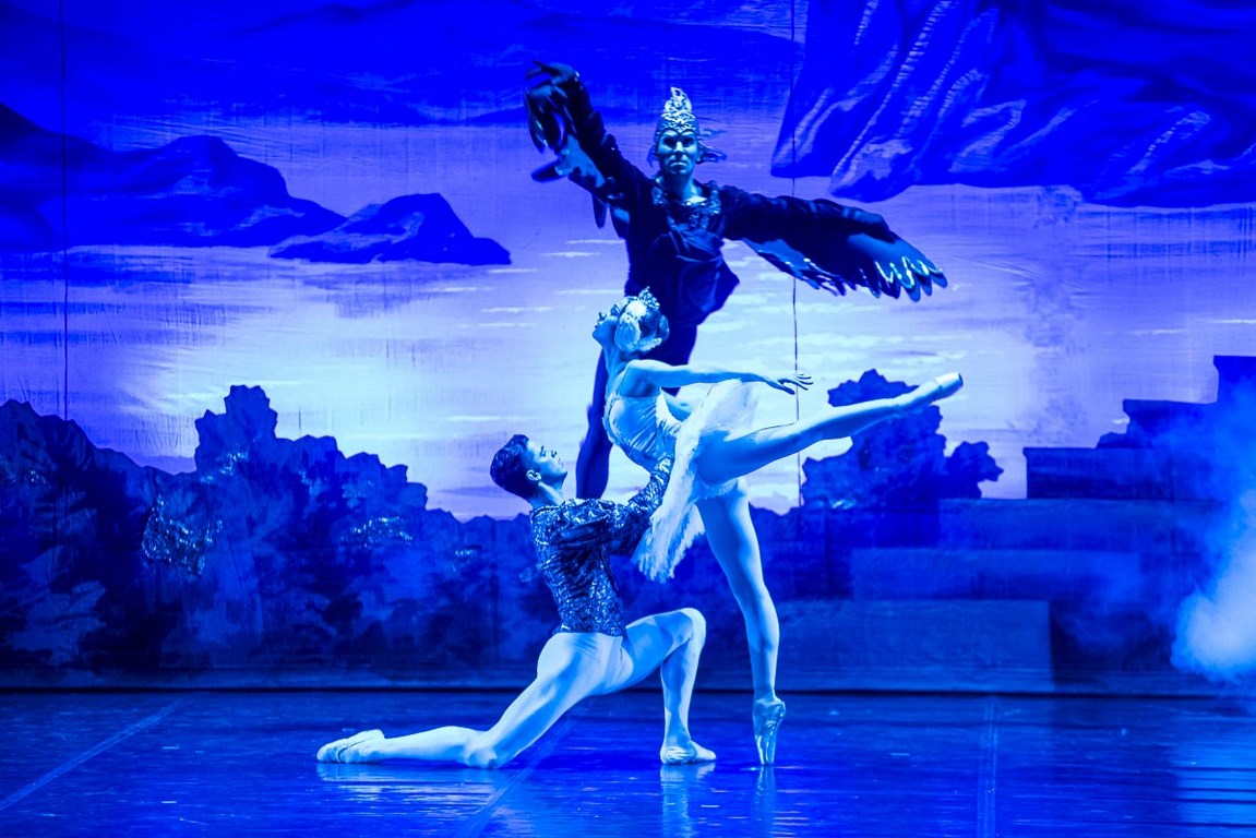 Русский балет в Валенсии: спектакли Щелкунчик и Лебединое озеро