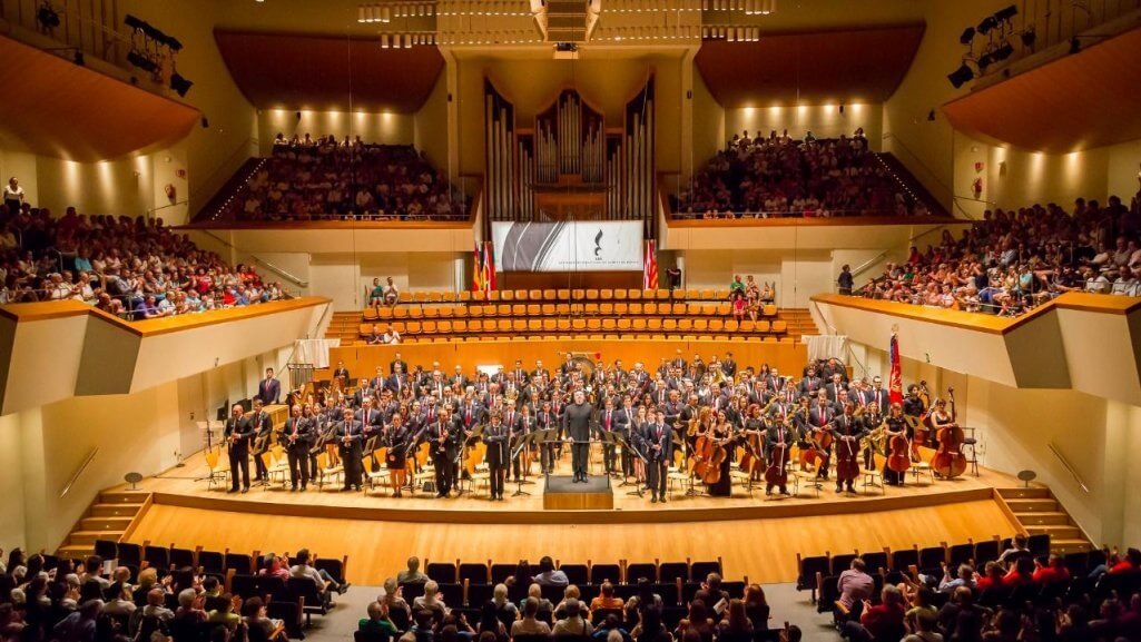 В этом году в 132 раз в Валенсии пройдёт ежегодный международный смотр классических оркестров, который состоится в валенсийском Дворце музыки
