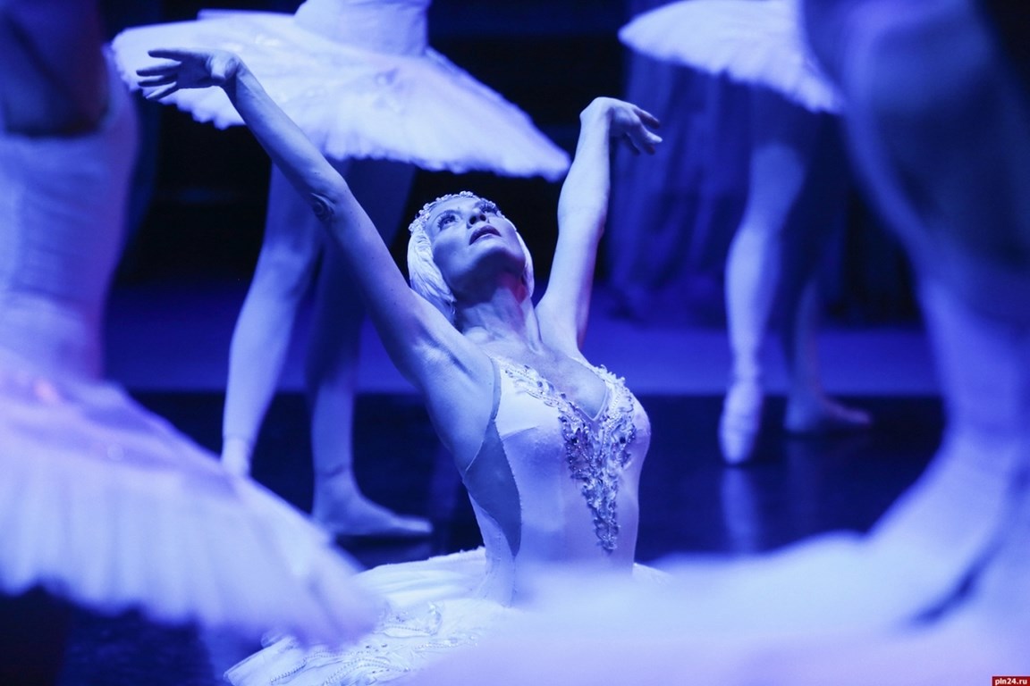 Русский балет в Валенсии: Щелкунчик и Лебединое озеро