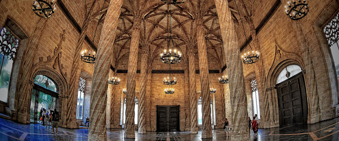 20 лет прошло с с момента включения испанской архитектуры Шелковой Биржи Валенсии в список Всемирного Наследия Юнеско