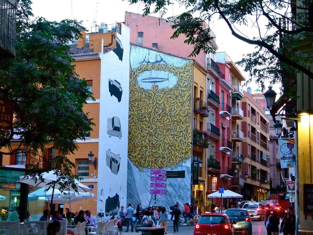 Модный район Кармен в городе Валенсия