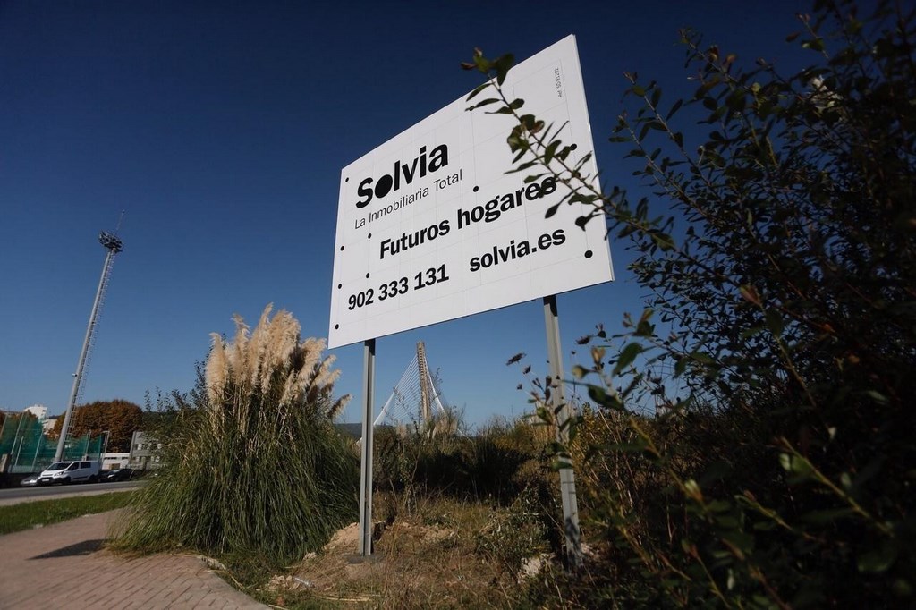 Банк Sabadell выставил на продажу участки земли в Испании