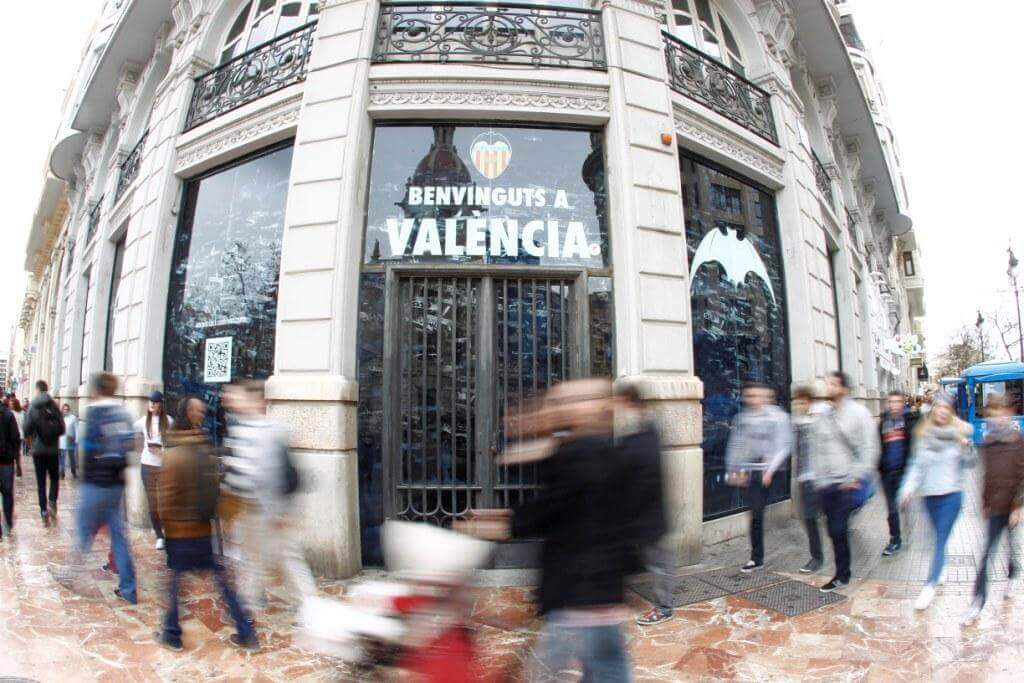 Тематический ресторан ФК Валенсия и новый официальный магазин футбольного клуба, Официальный магазин и тематический ресторан ФК Valencia