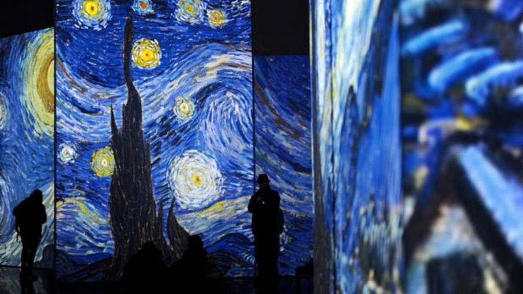 Медиа-выставка работ Ван Гога в Валенсии