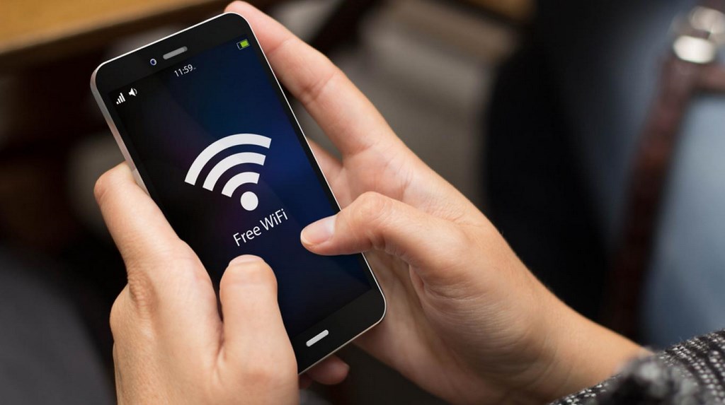 Площадь мэрии, набережная города и другие популярные зоны Валенсии получат бесплатный доступ к сети Wi-Fi в рамках программы Евросоюза Wifi4EU.