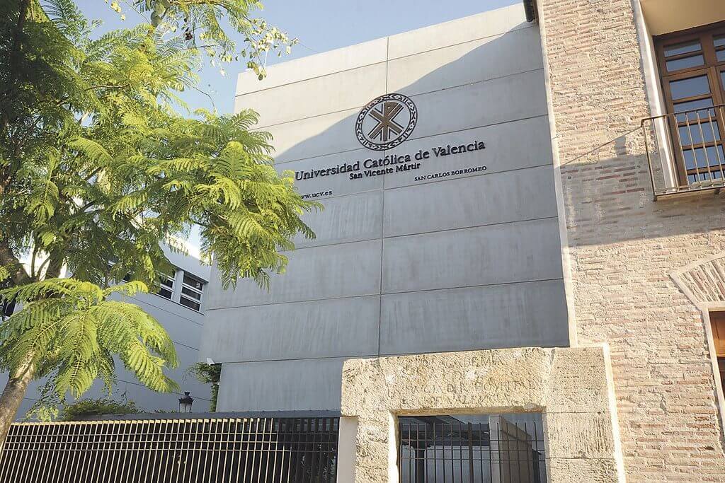 Католический университет Валенсии - La Universidad Católica заявил о намерении построить свой центральный кампус в городе Бурхасот (Burjassot).