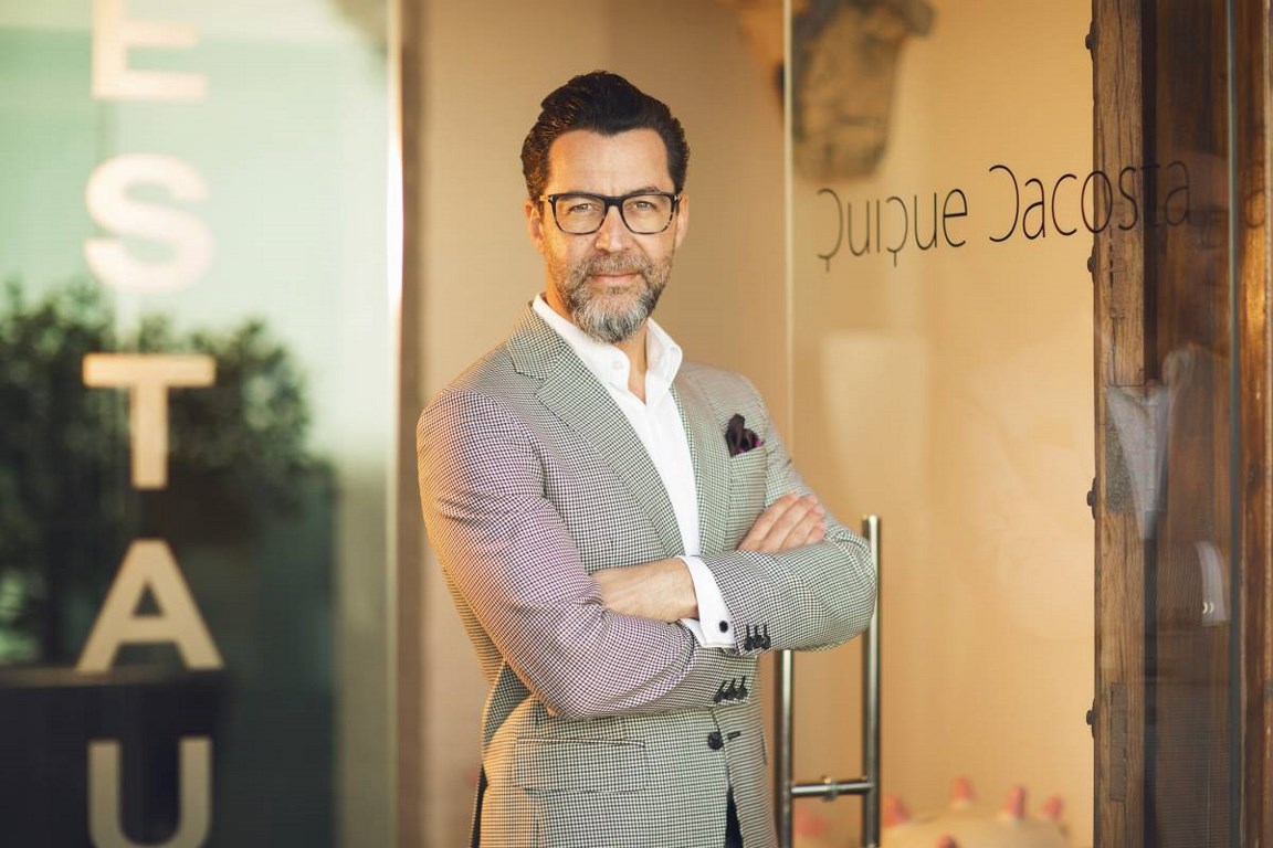 Знаменитый валенсийский шеф Кике Дакоста (Quique Dacosta) принял на себя должность повара в новом люксовом отеле «Mandarin Oriental Ritz Madrid».