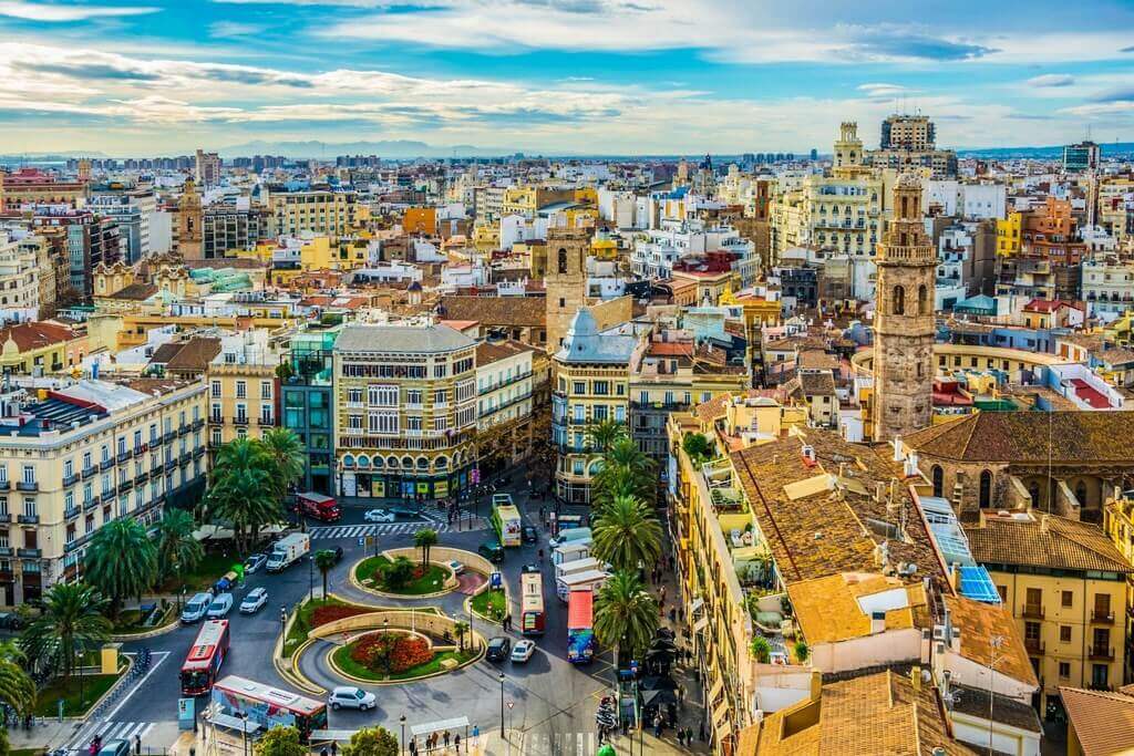Город Валенсия в Испании на средиземном море занял 15-е место в рейтинге самых здоровых городов мира опубликованном в научно-популярном журнале «IFLScience».