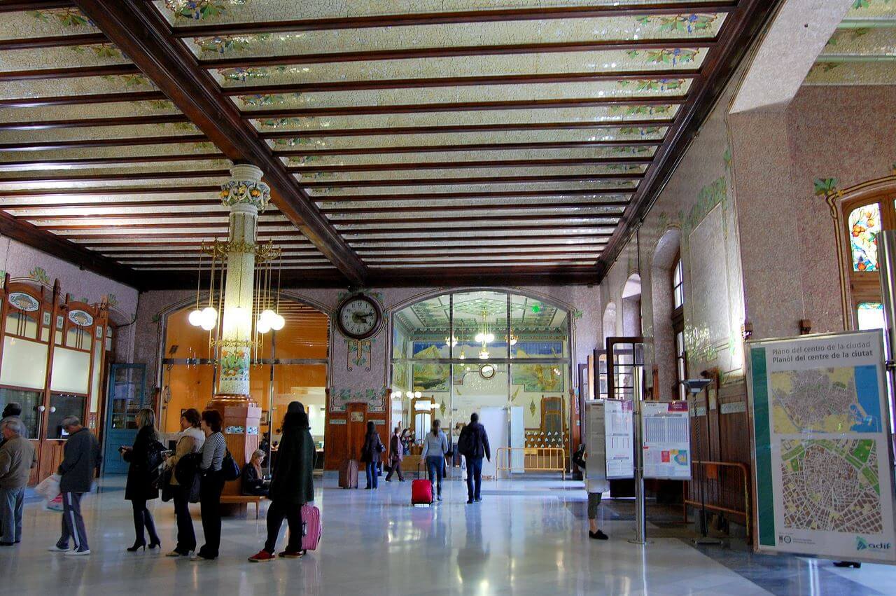 Северный вокзал в Валенсии, Valensiya