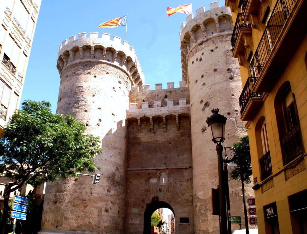 Ворота и башни Куарт в Валенсии, Bahsni quart Valensiya, Valencia