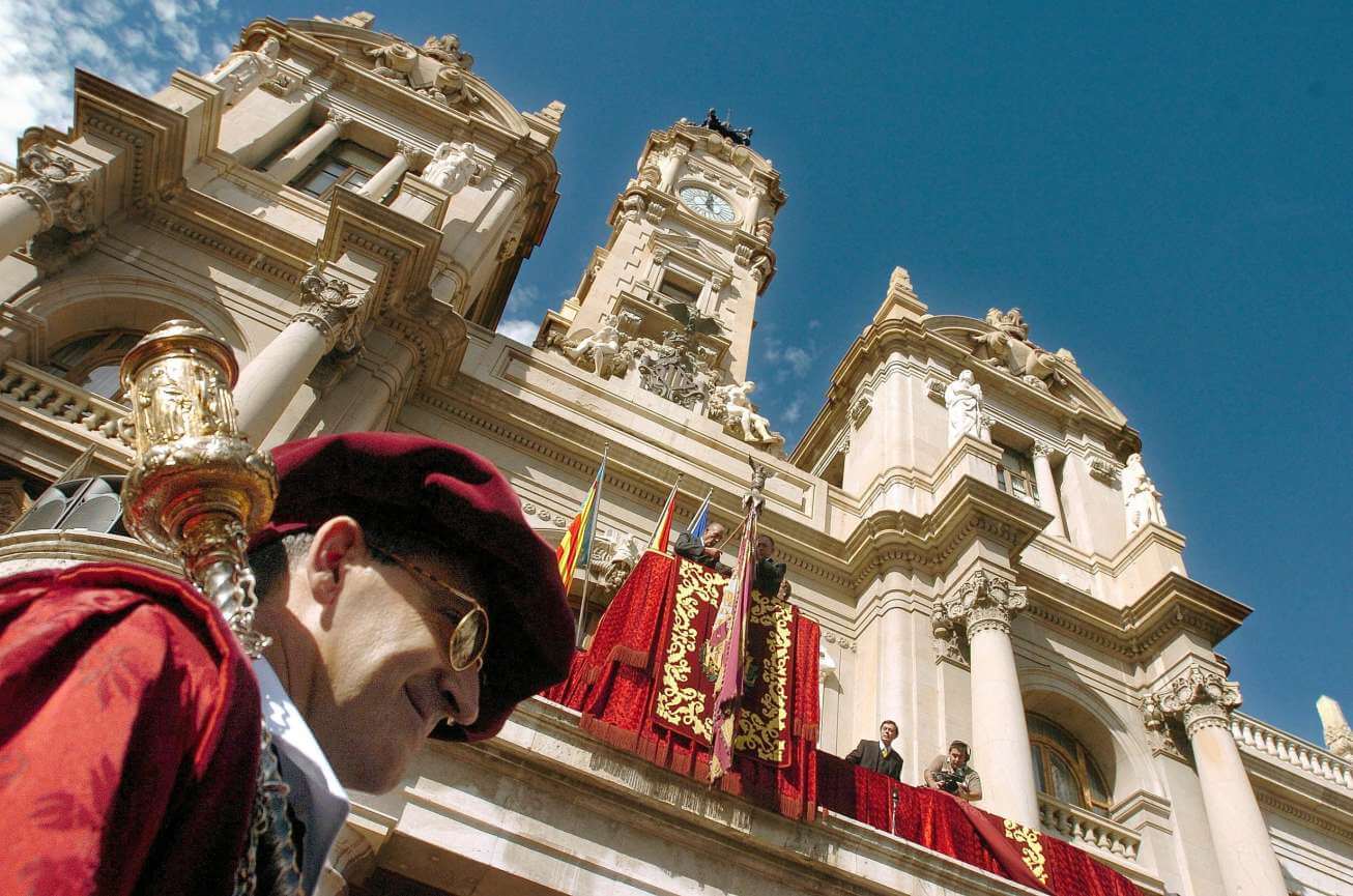 Валенсийский язык входит в число романских языков, на котором говорят более двух миллионов человек.