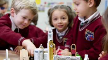 Все больше родителей выбирают британские школы Валенсии для обучения своих детей, отдавая дань высокому качеству британского образования в Валенсии.