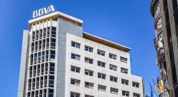 Дирекция крупнейшего испанского банка BBVA воздвигнет в центре Валенсии настоящий «финансовый город» по образу и подобию штаб-квартиры в Мадриде.