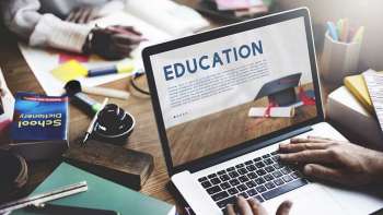 Онлайн образование в университетах Валенсии доступно любому. Вы  можете выбирать между короткими курсами или программами высшего и поствысшего образования.